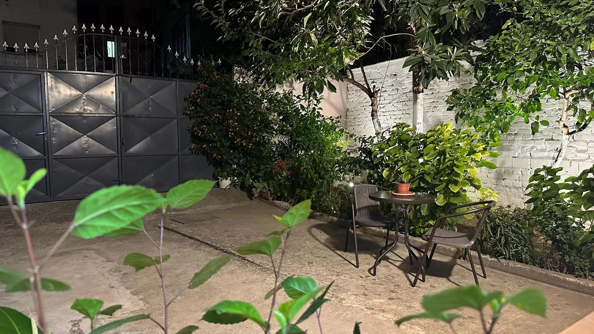 Sen Garden Home Tirana 0*,  Albania